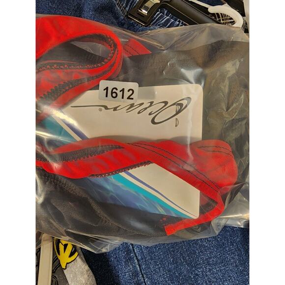 Dolfin Bathingsuit Women Sz 28 Racing Color Block Performance Back Red One Piece - Picture 7 of 7